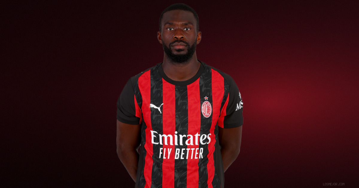 Milan and Lazio Consider Tomori Tavares Swap Deal