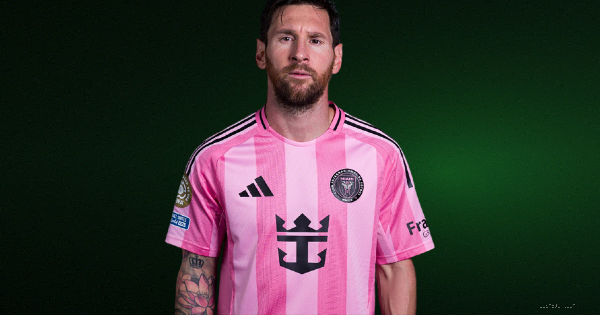 Lionel Messi Breaks World Cup Scoring Record