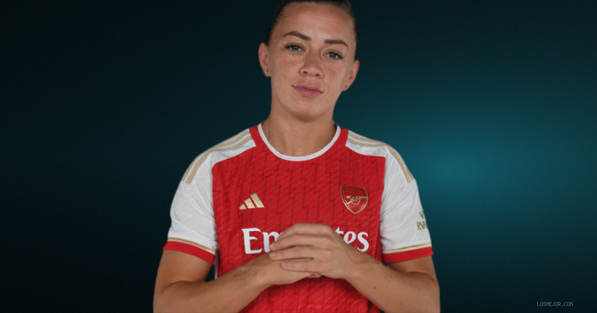 Katie McCabe Joins Chelsea On Three-Year Deal