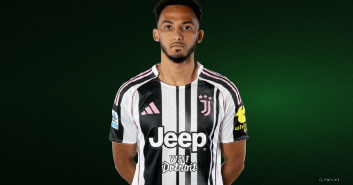 Lloyd Kelly Exit Looms as Leeds United Target Juventus Defender