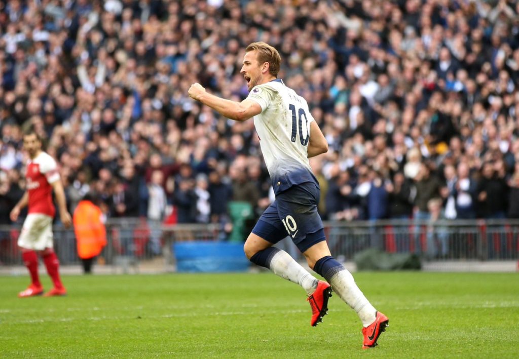 Harry Kane equalizes for Spurs in the North London derby